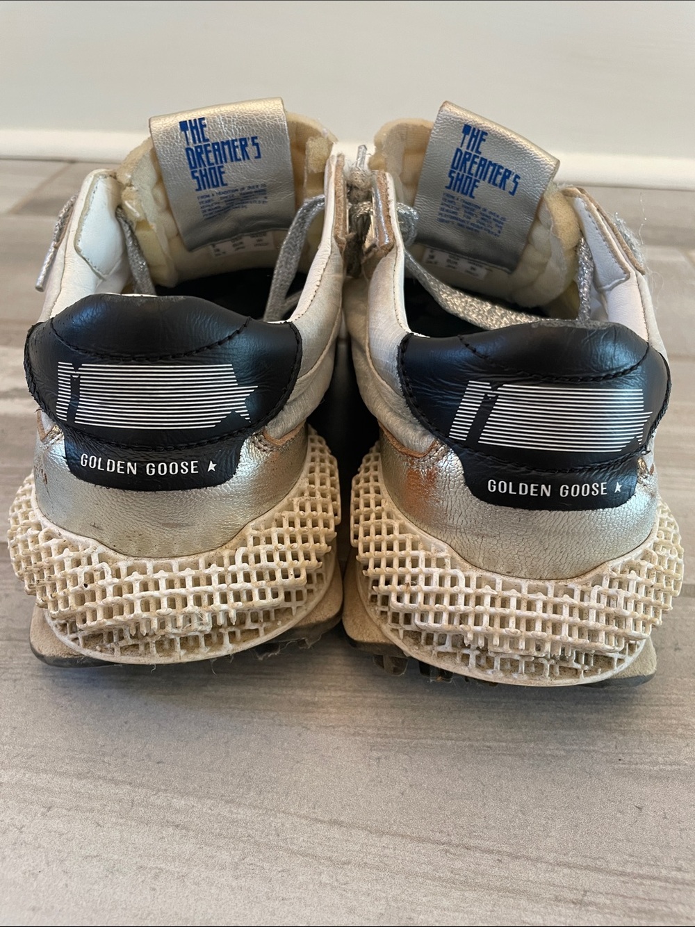 Golden Goose Marathon Silver Black Women’s 38 *FLAWS* - Picture 8 of 16